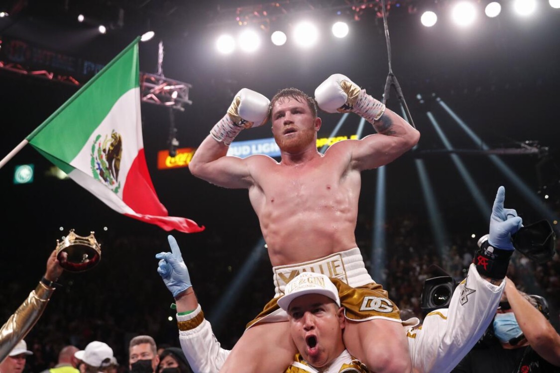 Canelo ganó ante Jaime Munguía por la vía de decisión unánime