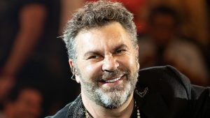 Manuel Mijares será el encargado de entonar el Himno Nacional Mexicano, en la Pelea de Saúl ``Canelo´´ Álvarez vs Jaime Munguía.