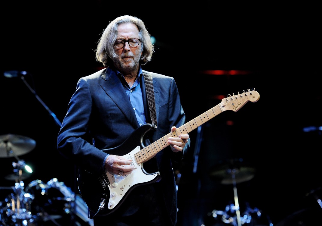 Venderán la guitarra de Eric Clapton
