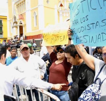 Funcionario estatal de Veracruz hostiga a familiares de periodistas