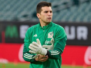 El portero de Pumas, Julio González, será quien salga como titular el día de mañana, para enfrentar a Brasil.