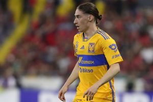 El mediocampista ofensivo de Tigres, Marcelo Flores. se queda en la lista definitiva de la Selección Mexicana, para Copa América.