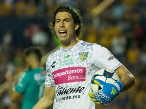 Óscar Jiménez, portero suplente del América jugó en Chiapas.