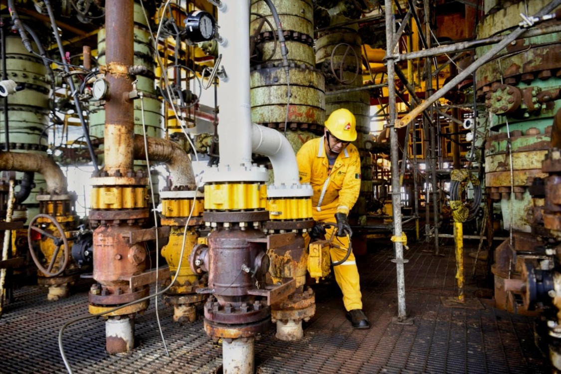 PEMEX busca romper récord con pozo Iklum de 8,240 metros de profundidad