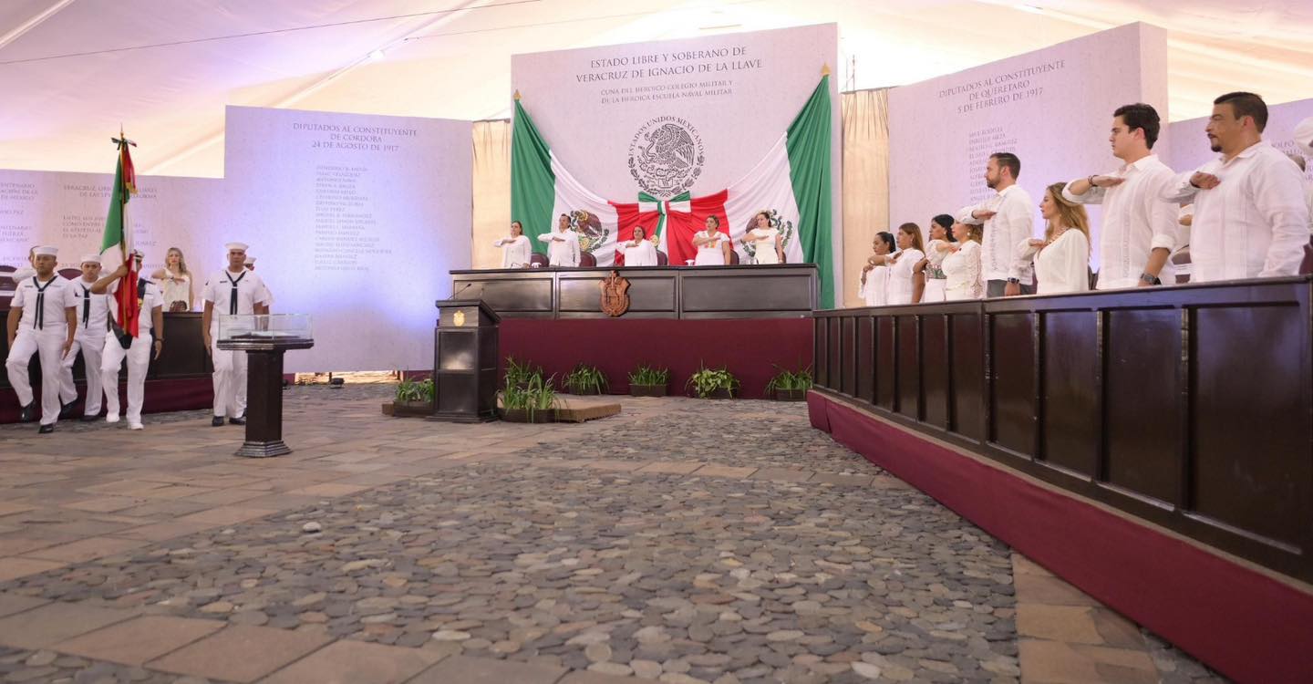 Congreso de Veracruz conmemoró 200 años del Poder Legislativo del Estado