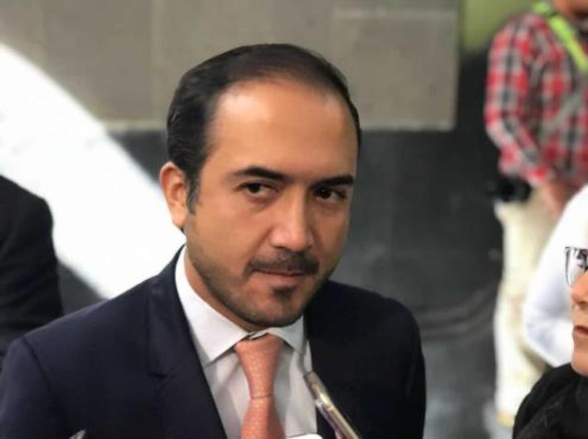 Fernando Yunes Márquez confirmó que hay orden de aprehensión en su contra