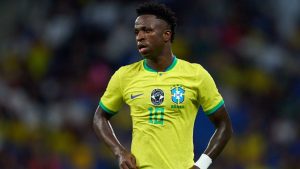 Vinicius Jr. no verá acción el día de hoy ante Uruguay, por acumulación de tarjetas amarillas. Su lugar será ocupado por la nueva joya del Real Madrid, Endrick.