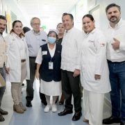 Secretario de Salud Federal y titular del IMSS supervisan el Hospital General de Tarimoya