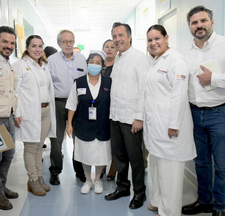 Secretario de Salud Federal y titular del IMSS supervisan el Hospital General de Tarimoya