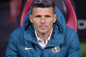 Como estratega del América, Fernando Ortíz quedó eliminado en tres semifinales.