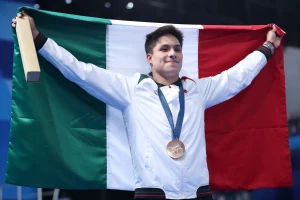 Osmar Olvera le dio una medalla de plata y una de bronce a México, en los clavados de París 2024.