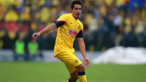 Efraín Juárez jugó con el América, en el Clausura 2013 y fue campeón.