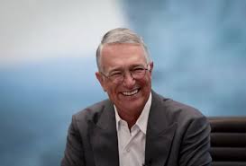 La llegada de Adrián Marcelo, al nuevo programa de Tv Azteca, es bien visto por Ricardo Salinas.