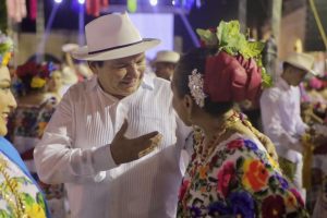 El Gobernador electo de Yucatán, Joaquín Díaz Mena promoverá la cultura y tradiciones que hay en el estado.