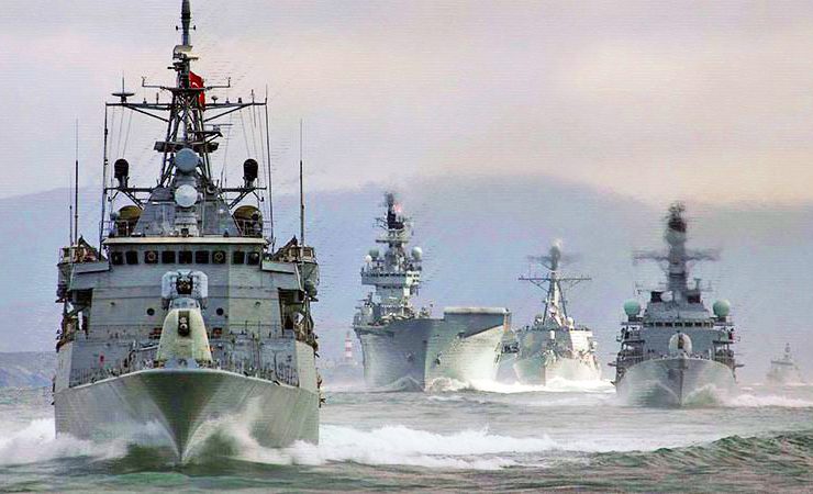 OTAN moviliza buques y aviones para proteger cables submarinos