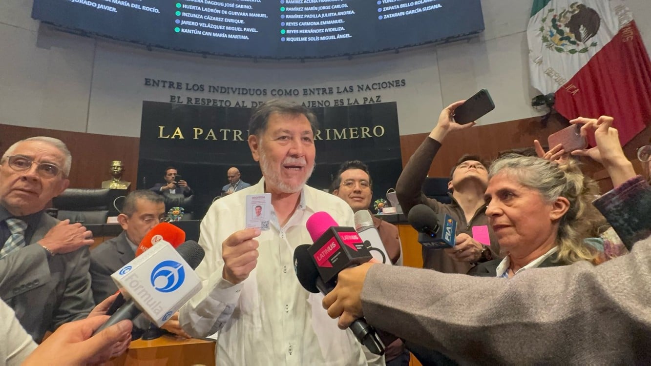 Fernández Noroña pospone reforma constitucional y confirma viaje a Centroamérica
