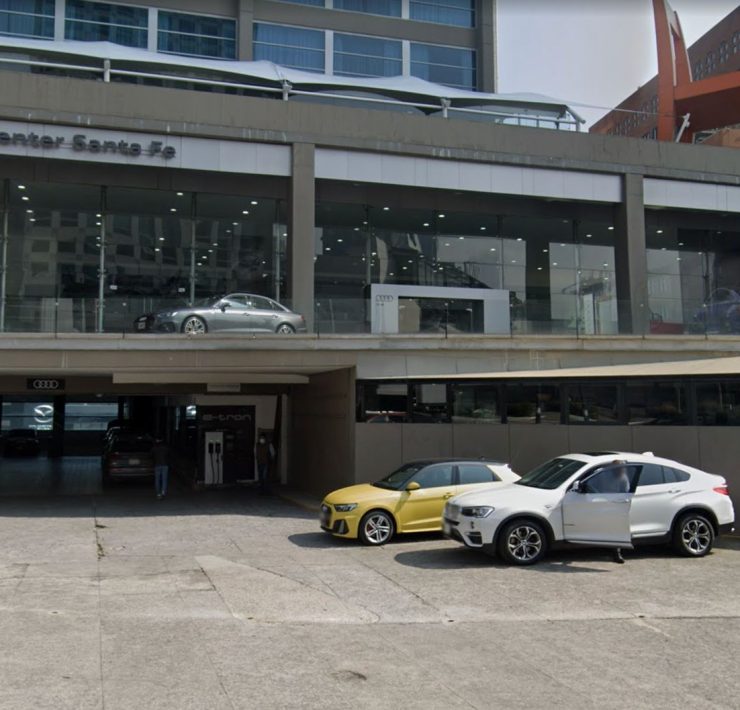 el empresario Pedro Pidal acumula contratos públicos